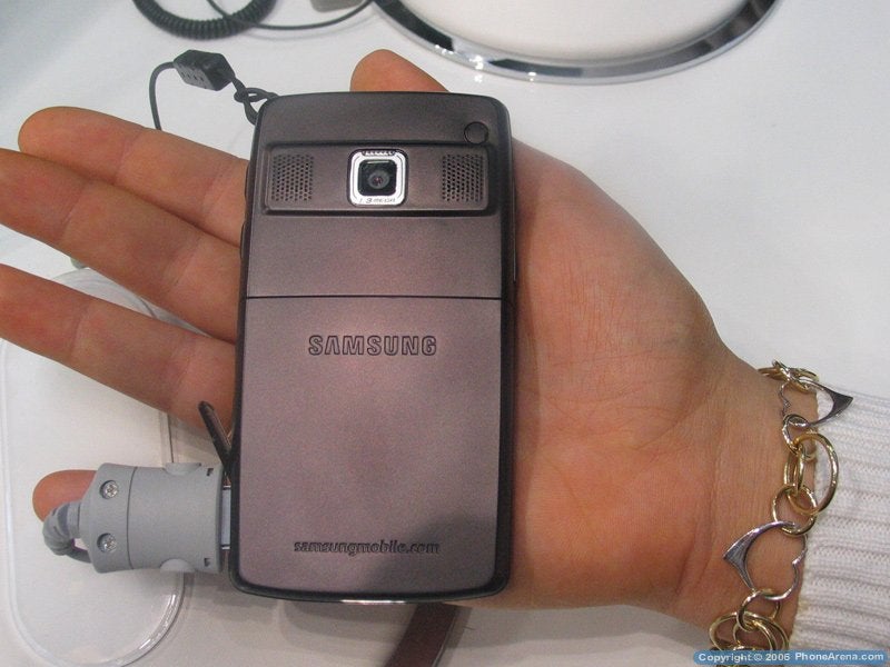 Samsung SGH-i320 - Motorola Q rival gets FCC approval