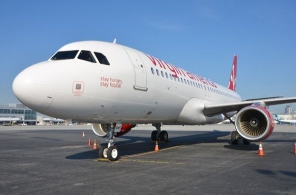 Steve Jobs gets honored with a Virgin America airliner