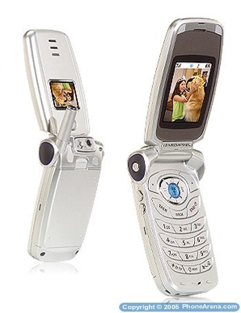 Sprint PCS launches 4 new clamshell phones