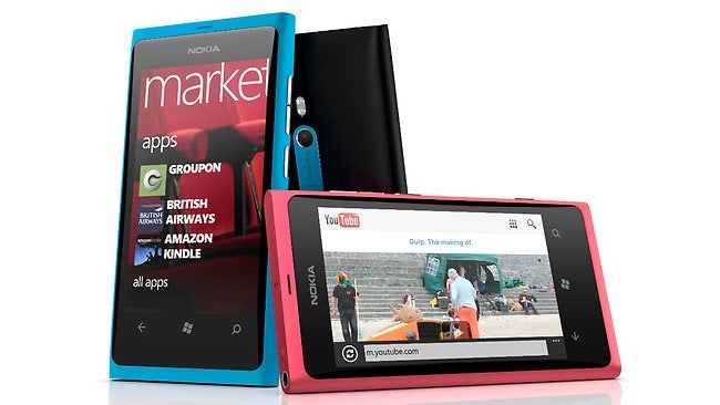 The Nokia Lumia 800 - Nokia Lumia 800 to hit Australia's major carriers in March