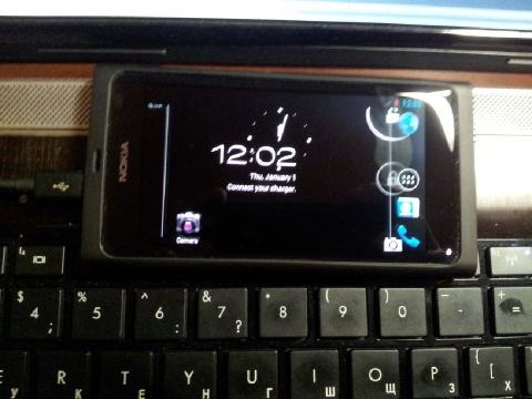 Nokia N9 might dual-boot into ICS soon