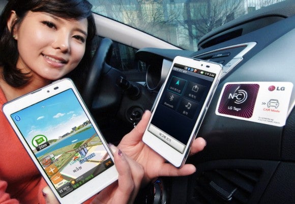 LG Optimus LTE Tag makes an entrance: 4.3-inch dual-core phone on NFC steroids