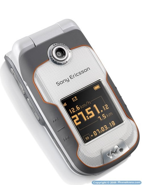 Sony Ericsson intros four new phones