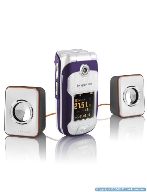 Sony Ericsson intros four new phones