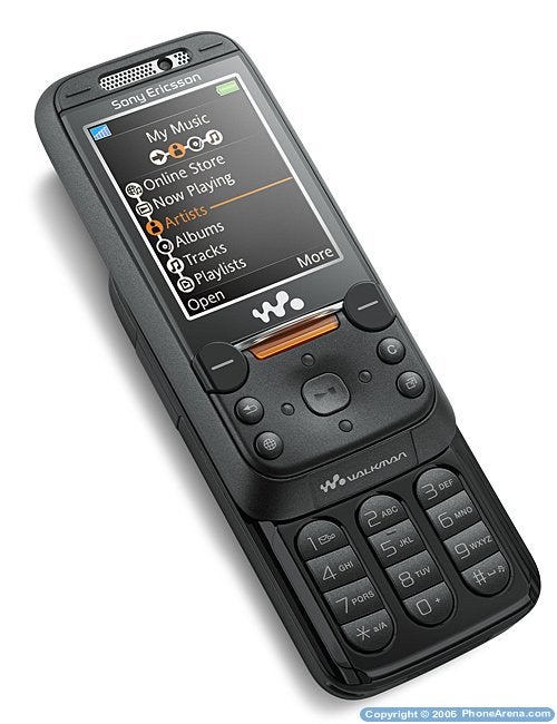 Sony Ericsson intros four new phones