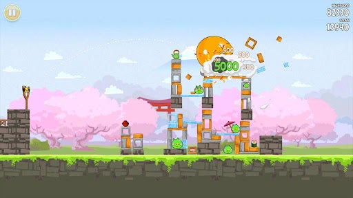 Angry Birds Seasons wants to have a hanami party