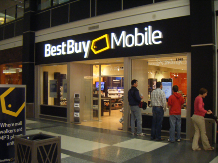 Best Buy will add 100 new Best Buy Mobile locations - Best Buy closing 50 big box stores, adding 100 Best Buy Mobile locations