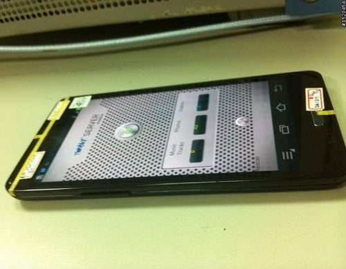 Samsung GT-I9300 Galaxy S3 dummy leaks again, newer prototype sports a home button