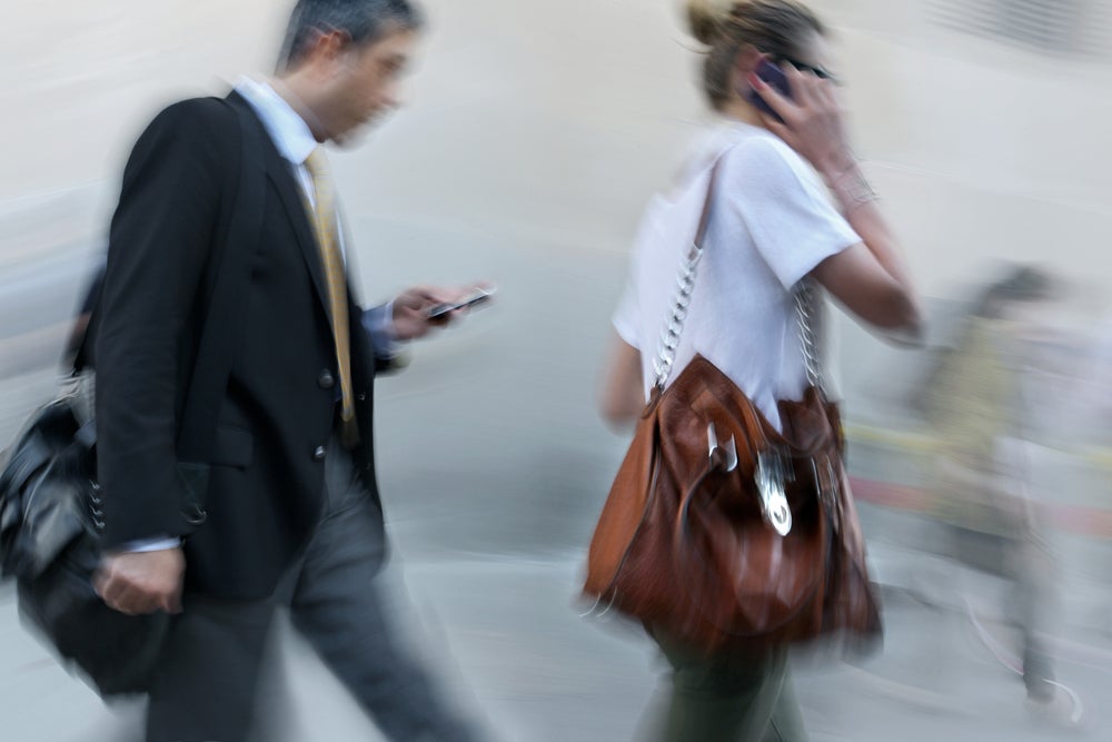 Tips to protect your smartphone against loss & theft