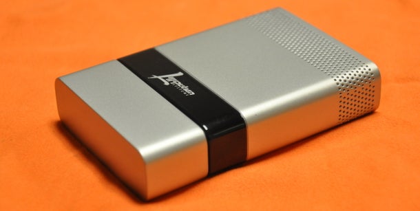 Fuel cell USB charger can charge an iPhone 14 times, runs on butane