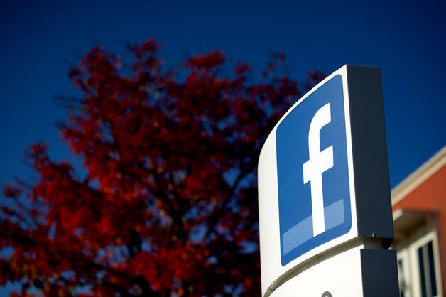 Will the FTC significantly delay the closing of the Facebook-Instagram deal? - FTC sniffing around Facebook deal to buy Instagram, delay in closing possible