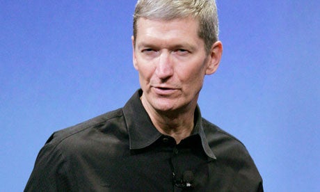 Apple CEO Tim Cook will meet with his Samsung counterpart starting Monday - Samsung attacks Apple experts as &quot;slavishly&quot; following Apple&#039;s cult-like status
