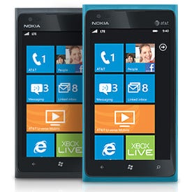 The Nokia Lumia 900 - Lumia surpasses DROID on Google search