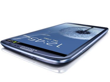 Screen comparison: Samsung Galaxy S III vs the fierce competition