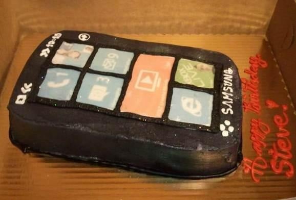 Can you bake a Windows Phone cake? - Winning a Windows Phone is a piece of cake