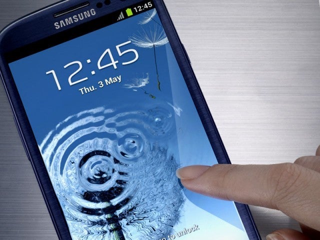 Is the pebble blue international model of the Samsung Galaxy S III delayed? - Is the launch of the international version of the blue Samsung Galaxy S III delayed?