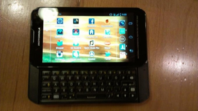 This Motorola side-slider is allegedly being beta-tested for Sprint - Leaked snapshot shows image of side-slidin' QWERTY by Motorola for Sprint