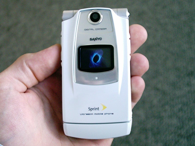 Sprint&#039;s slim Sanyo Katana 