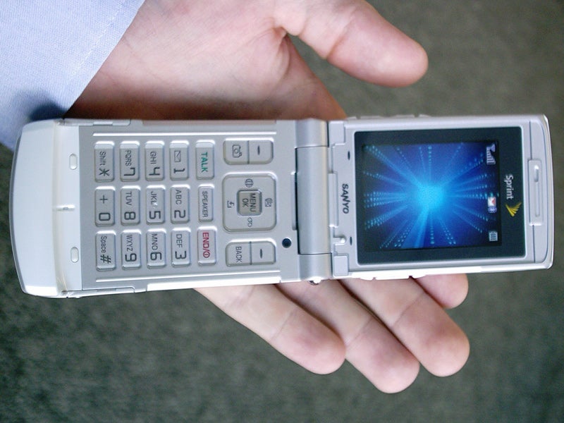 Sprint&#039;s slim Sanyo Katana 
