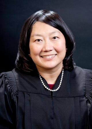 Judge Lucy Koh - Apple, Samsung each cut back on claims for Judge Koh; Apple has a big decision to make