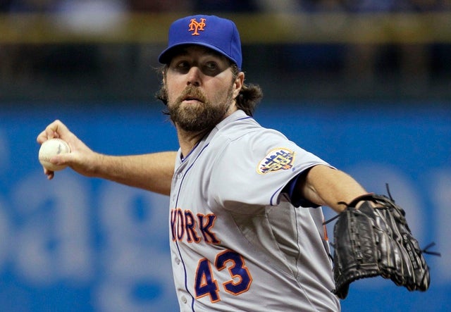 Can you use your mobile device while watching R.A. Dickey pitch live? - Trying to use your smartphone at the ballpark is like trying to hit an R.A. Dickey knuckler