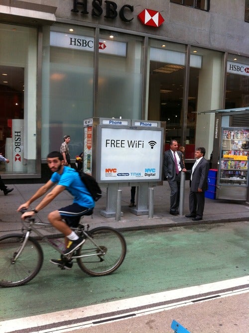 Soon the Big Apple will be littered with Wi-Fi HotSpots - Big Apple to turn old payphones into Wi-Fi HotSpots