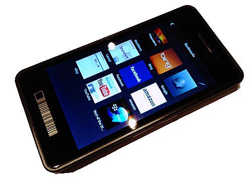 The BlackBerry 10 Dev Alpha phone - BlackBerry 10 Dev Alpha phone gets an update