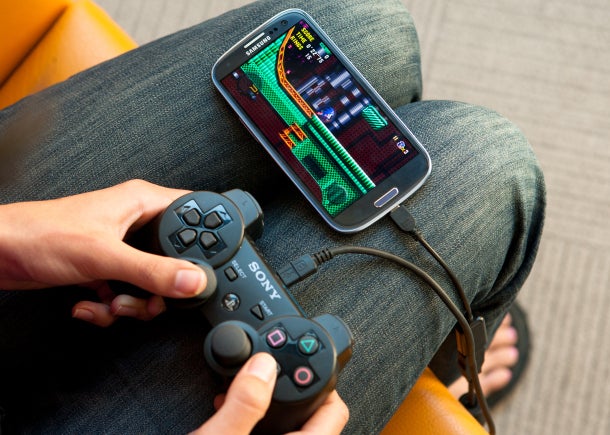 PS3 controller connected to a Samsung Galaxy S III using a USB OTG adapter - How to connect a USB accessory to an Android smartphone or tablet