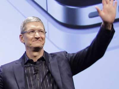 Apple CEO Tim Cook - Apple and Motorola both appeal dismissal ruling from Judge Posner