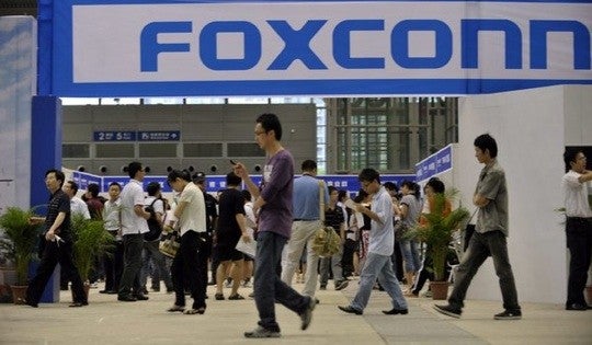 Some production line workers at Foxconn have received a 16% pay raise - Foxconn raises basic pay by 16% for certain line workers and cuts probation period in half