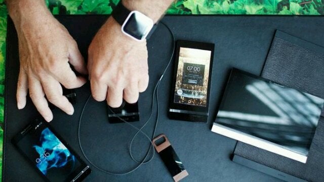 Sony tablet prototype with NXT design leaks out, looks just like a big Xperia