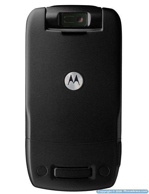 Motorola showcases two new 3G phones - MAXX and V3xx