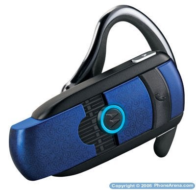 Two new Bluetooth headsets by Motorola - H800 and H601