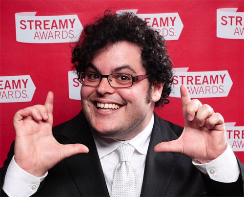 Book of Mormon&#039;s Josh Gad plays &#039;The Woz&#039; - Ashton Kutcher&#039;s &#039;jOBS&#039; to close Sundance Film Festival next month