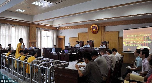 Surgeon and accomplices go behind bars for shocking &#039;kidney-for-iPad&#039; surgery