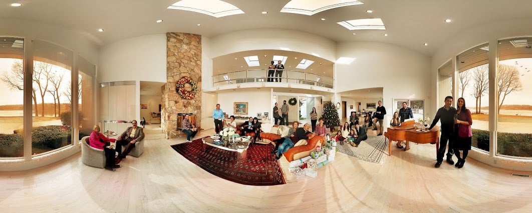 Was this Photo Sphere image taken with a Google Nexus 4 on a tripod? - Was this flawless Photo Sphere panorama taken with a Google Nexus 4 on a tripod?