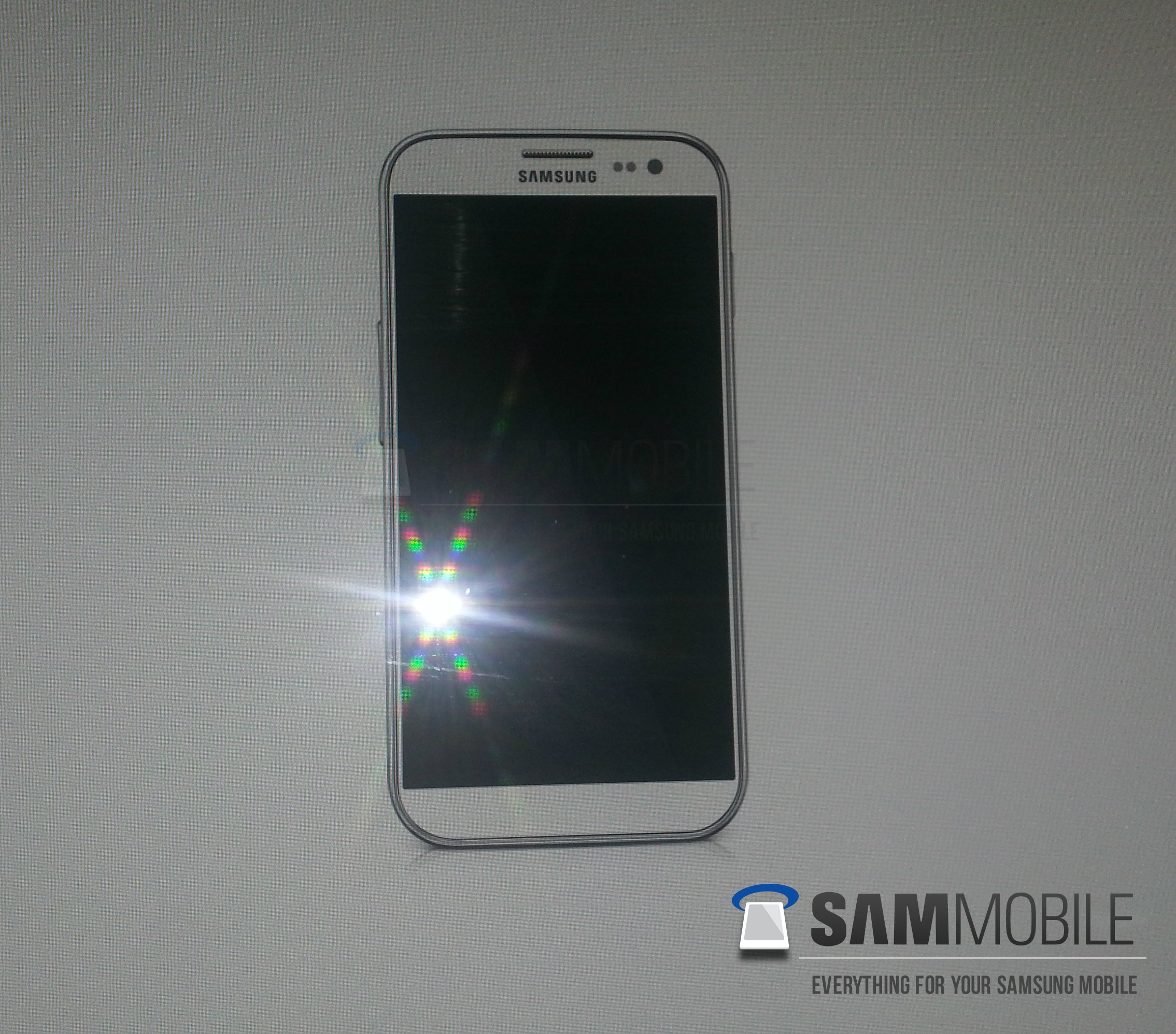 Is this the Samsung Galaxy S IV? - Image of Samsung Galaxy S IV leaks?
