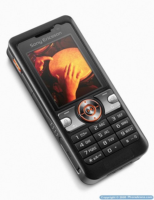 Sony Ericsson announces K618