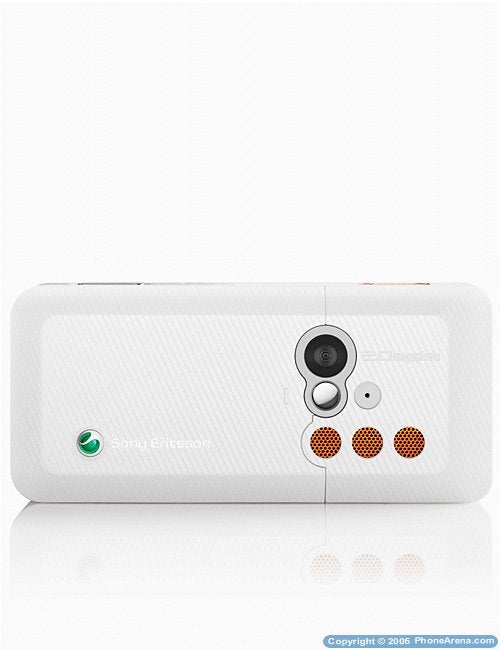 Sony Ericsson announces K618