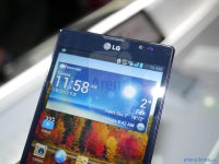 LG Optimus Vu II Hands On PhoneArena