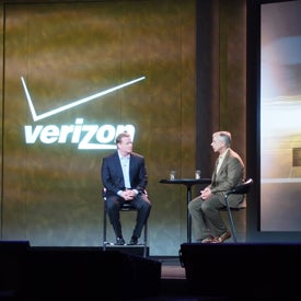 Huddling up at CES is Verizon&#039;s Lowell McAdams and NFL commissioner Roger Goodell - Verizon seeks to broadcast the 2014 Super Bowl over LTE