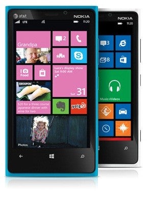 Buy one Lumia 920 and AT&amp;amp;T will pony up another for free - AT&amp;T adds buy-one get-one free to Nokia Lumia 920 promo