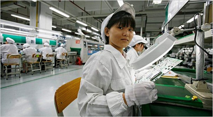 Apple breaks up with one of its suppliers, sends underage workers home