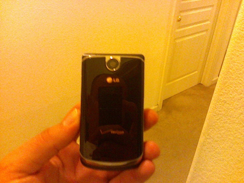 LG VX-8600 Chocolate live photos