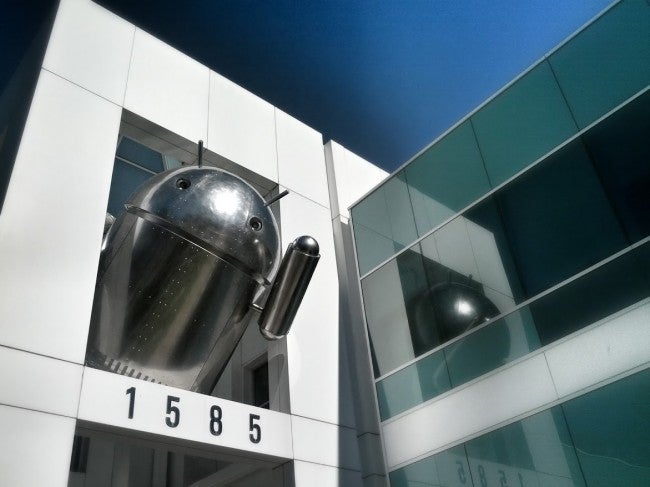 Google campus gets new Chrome Bugdroid statue