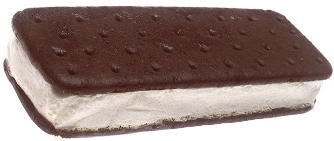 We interrupt this program to bring you an ice cream sandwich. - Verizon and HTC show the true meaning of 'disastrous software support' - update the HTC ThunderBolt to ICS