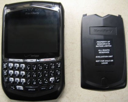 Verizon Blackberry 8703e live photos