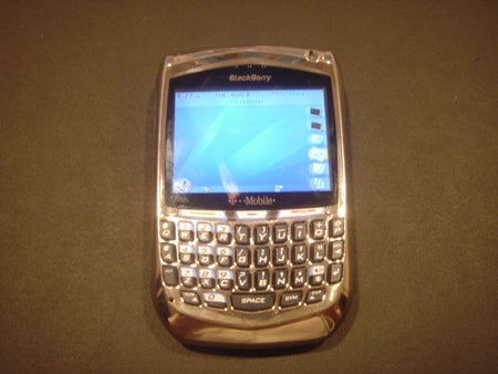 Live pictures of Blackberry 8700 Gold edition
