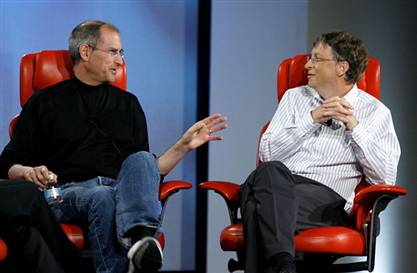 Bill, you wanna buy an iPhone? - Gates: Microsoft's smartphone strategy was a "mistake"