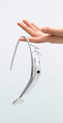 Google&#039;s Project Glass to arrive earlier, in stores by the end of this year, but with no cellular connectivity